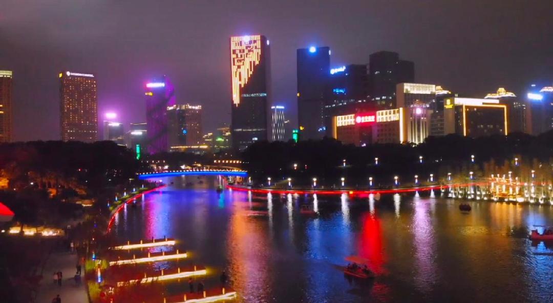 โรงแรมเดอะ เทาแซนด์ แลนเทิร์น เลก ฝอซาน ภายนอก รูปภาพ